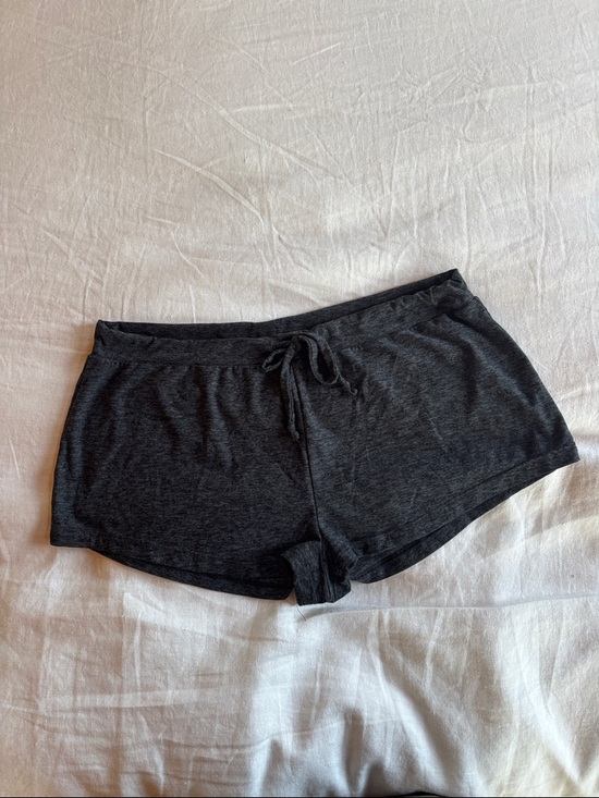 Beyond Yoga Other - Beyond Yoga Featherweight Lounge Shorts